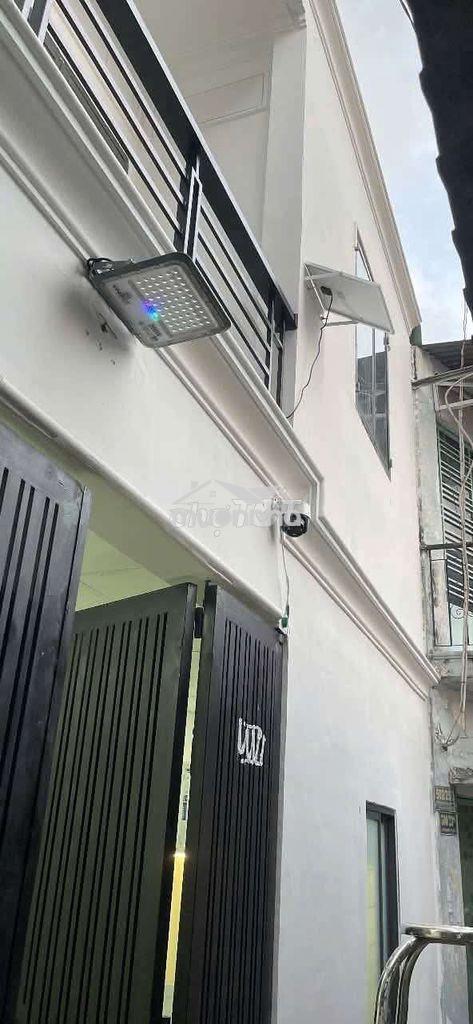 Nhà mới 100% thống nhất dt 5x6m 1 lầu 2pn 2wc - 2