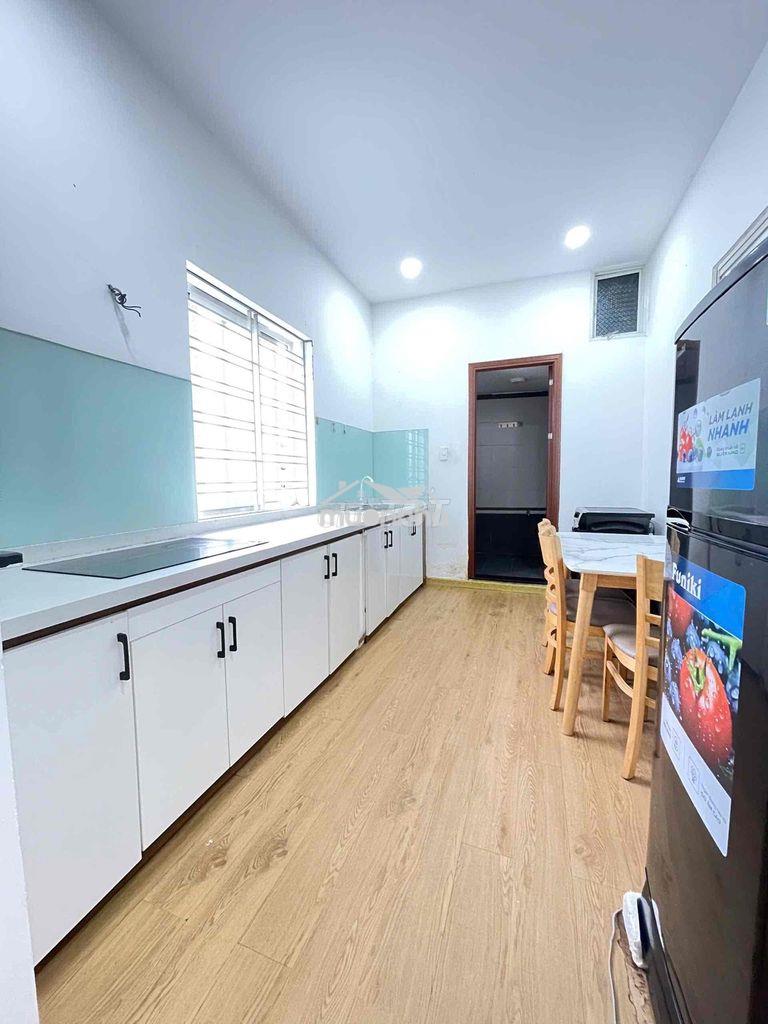 Căn hộ 2 phòng ngủ full nội thất máy giặt riêng rộng rãi thoáng mát - 2