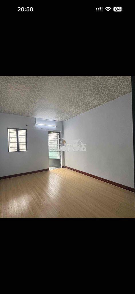 N/c phan tây hồ & phan xich long,trung tâm.02 tầng chỉ, 6.5triệu - 2