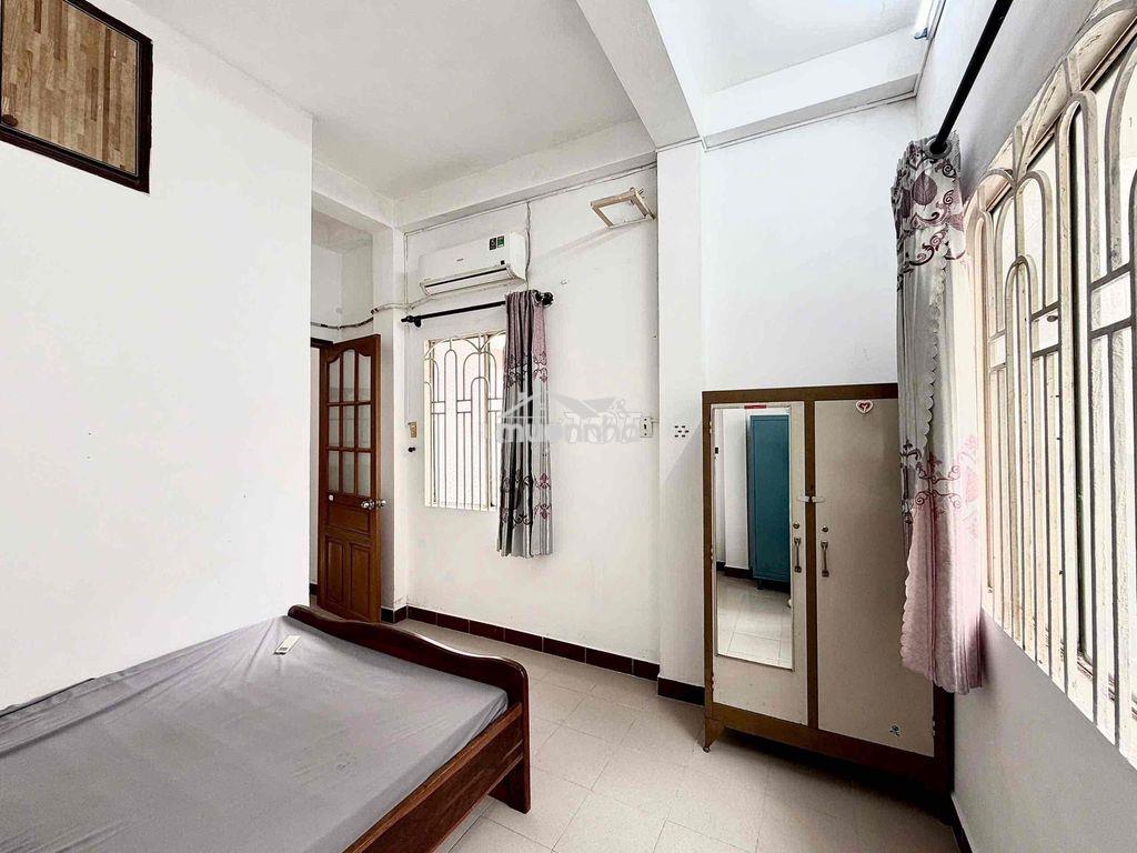 1pn - 45m2 cho thuê chỉ 5tr8/ tháng - ngay cô giang quận 1 - 4