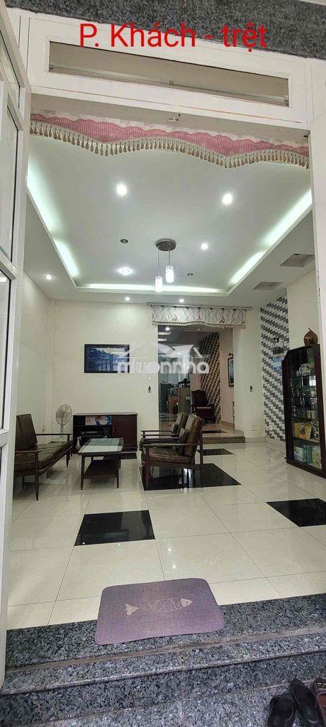Hai mặt tiền hẻm nhựa đoàn thị điểm 8 x 8m 4 lầu 12 phòng - 4