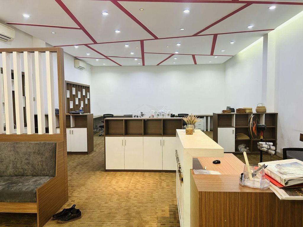 Góc 2 mt nguyễn văn thương – p.25 bình thạnh – 9x20m – 60tr/tháng - 4