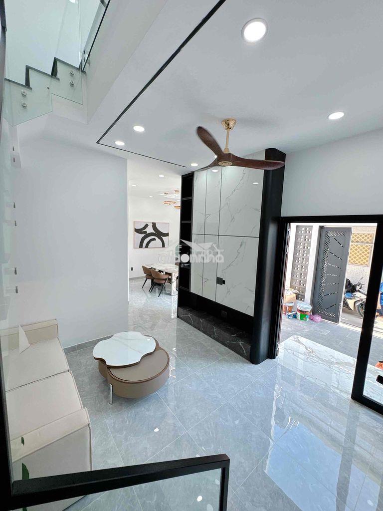 Nhà đẹp như biệt thự 70m2 - 3pn - cạnh phú mỹ hưng quận 7 - 2