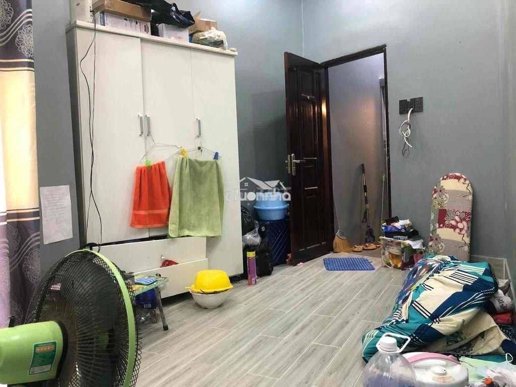 Nhà cho thuê nguyên căn 3 lầu 9,5tr - 3