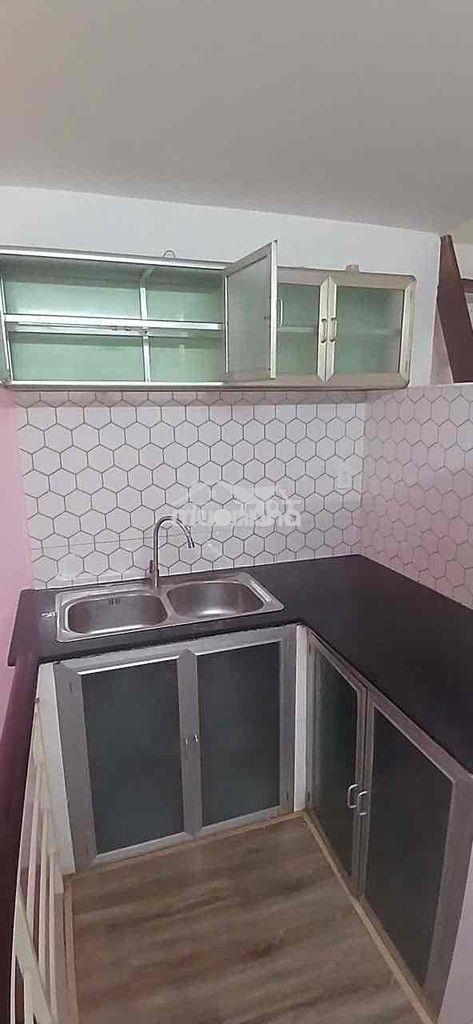 Cho thuê nhà nguyên căn. 4x7m (1pn1wc) trần khắc chân p.tân định q1 - 3
