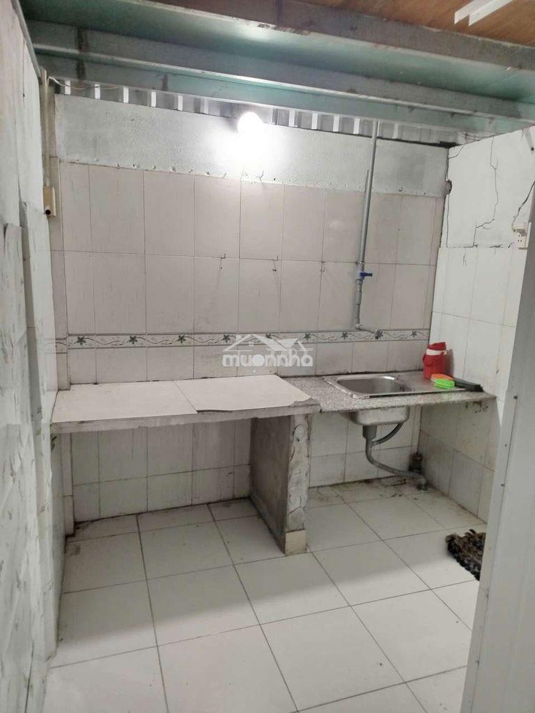 Nhà giá rẻ gác,2 phòng, hẻm xe hơi gần lê thị hà tân xuân 1 hm - 4