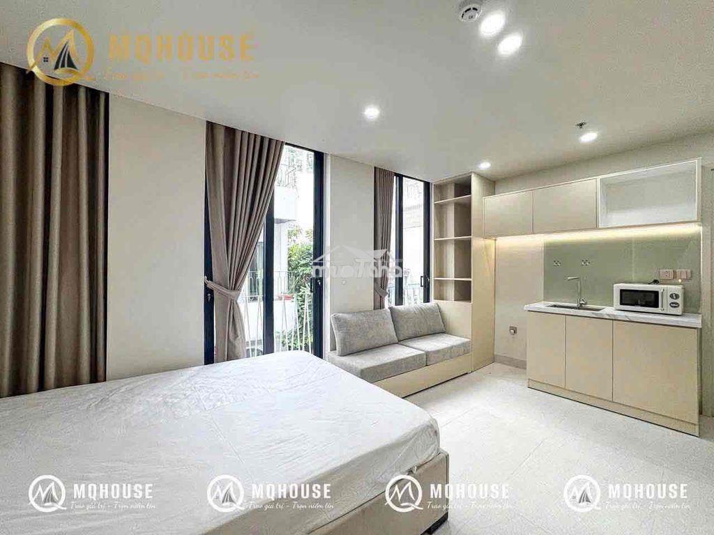 Cho thuê căn hộ studio ấm cúng, ban công riêng | quận 1 - 2