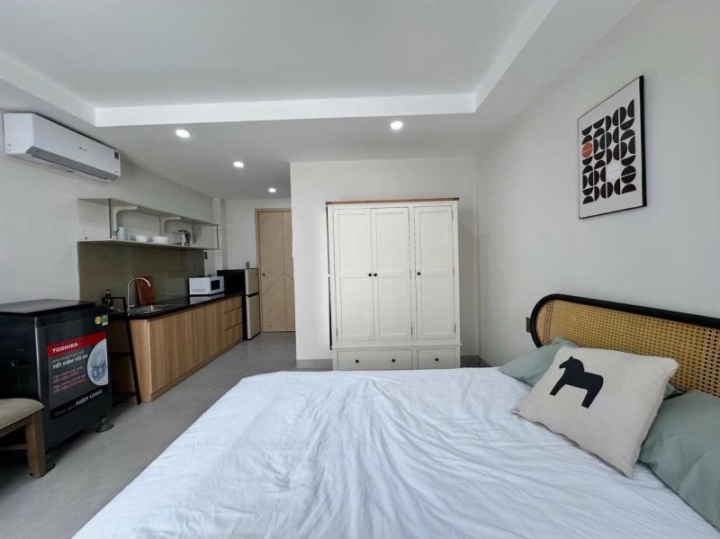 Cho thuê căn hộ hầm xe ,thang máy ngay nơ trang long thuận tiện đi các quận trung tâm  - 2