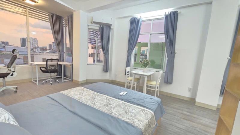 Căn hộ cao cấp 1 phòng ngủ bình thạnh, full nội thất, thoáng mát, rộng rãi, gần nguyễn hữu cảnh, q1, q2 - 2