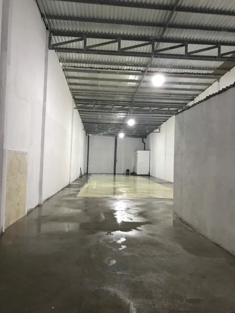 Cho thuê kho mặt tiền phan văn hớn, tân thới nhất, q12 – 420m² – chỉ 32 triệu/tháng - 2