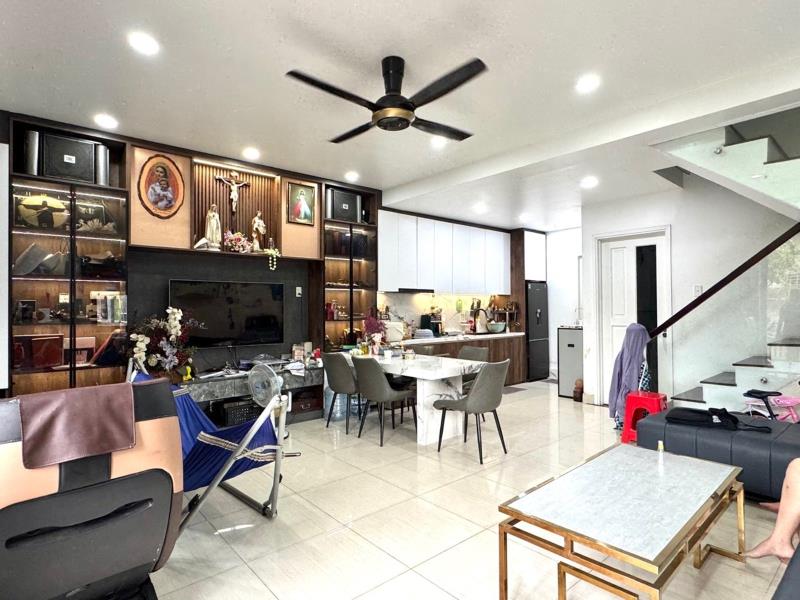 Nhà 2 tầng 70m² – 3pn – có phòng ngủ tầng trệt – giá 3.9 tỷ - 2