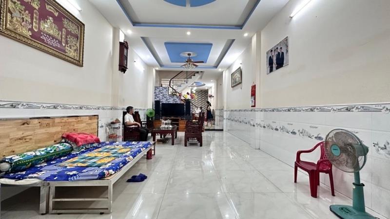 Bán nhà 3 tầng 4,5 x 23 hxt trần thị năm, gần dương thị mười - 3