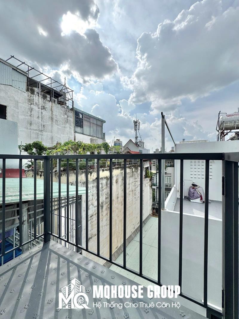 Studio thang máy ban công giặt riêng phạm văn bạch - 2