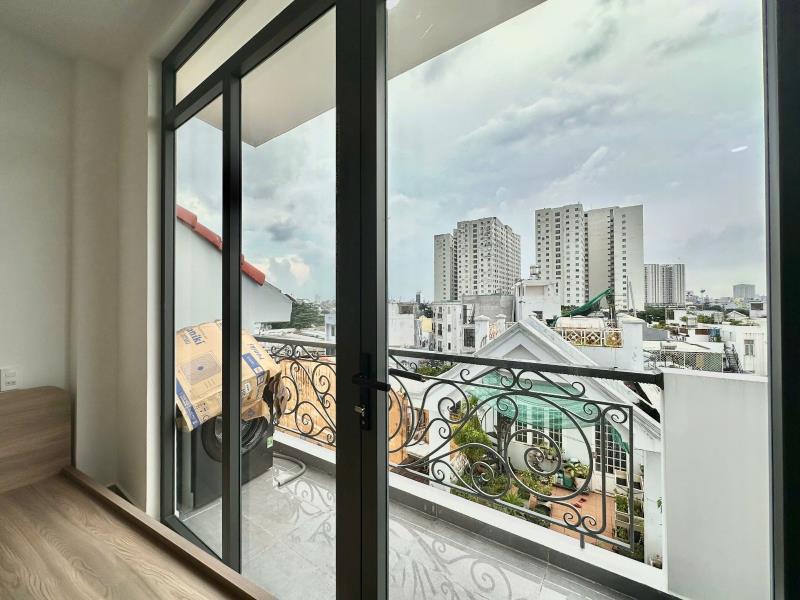 Cho thuê căn hộ mới ban công, nội thất cao cấp nơ trang long bình thạnh - 4
