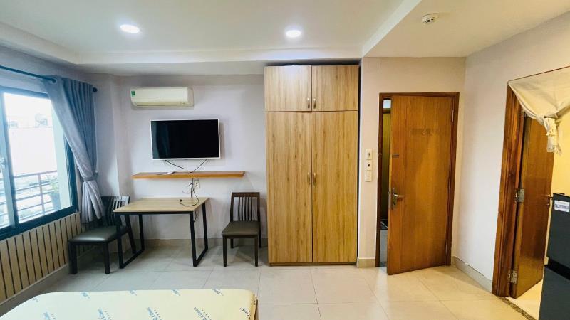 Cho thuê căn hộ full nội thất, thang máy, cửa sổ trời, trống sẵn - gần hàng xanh - xô viết nghệ tĩnh - bình thạnh - 2