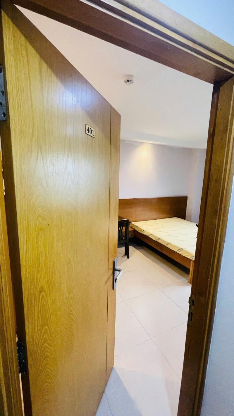 Cho thuê căn hộ full nội thất, thang máy, cửa sổ trời, trống sẵn - gần hàng xanh - xô viết nghệ tĩnh - bình thạnh - 4
