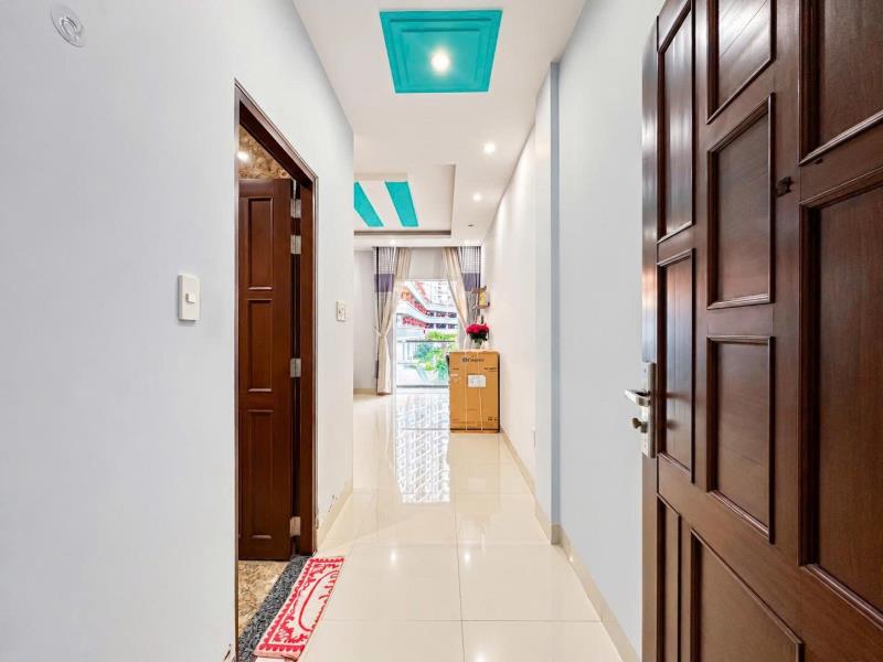 Căn hộ full nội thất có ban công đẹp phú thuận quận 7 - 3