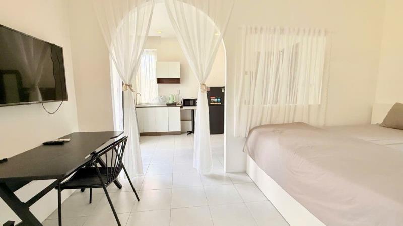 1 phòng ngủ đẹp ban công ngay phú mỹ hưng, kế sky garden, vivo, rmit, crescent mall