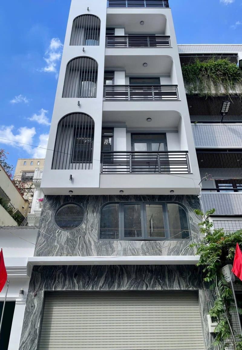 Căn hộ mới tinh siêu đẹp hiện đại ngay khu hoàng hoa thám quân đội