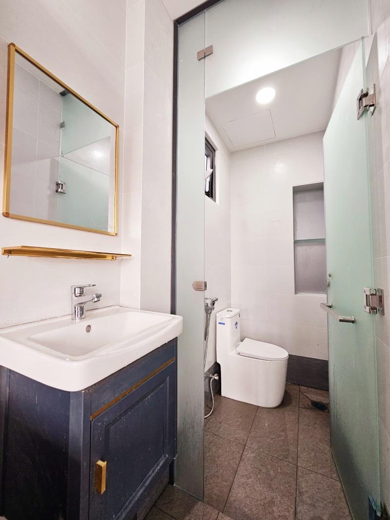 Cho thuê căn hộ studio- full nội thất - cửa sổ lớn- máy giật riêng-ung văn khiêm- bình thạnh - 4
