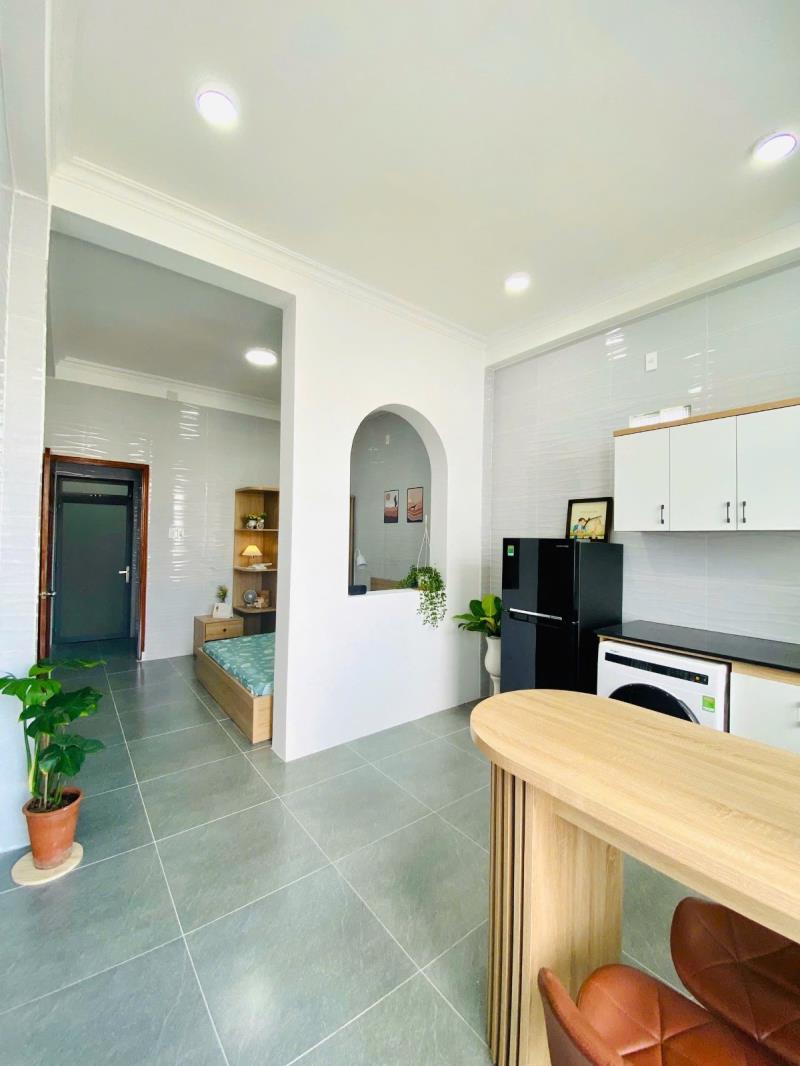 Thuê ngay căn hộ ban công full nội thất máy giặt riêng 40m2 ban công lớn đón nắng ngay thích quảng đức gần khu ẩm thực sầm uất phan xicha long giáp quận 1,3 khu an ninh tốt - 3