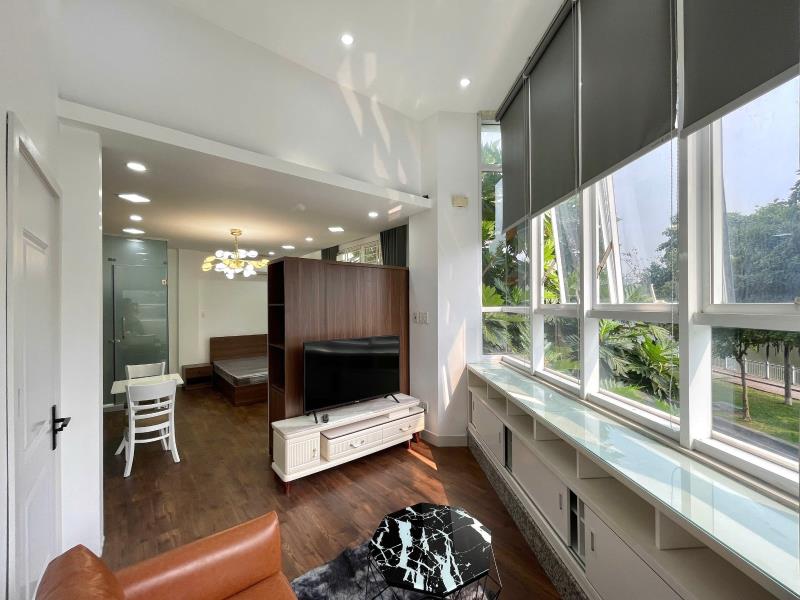 Cho thuê căn hộ cao cấp mặt tiền trường sa view sông, cửa sổ lớn phú nhuận giáp quận 1 & quận 3