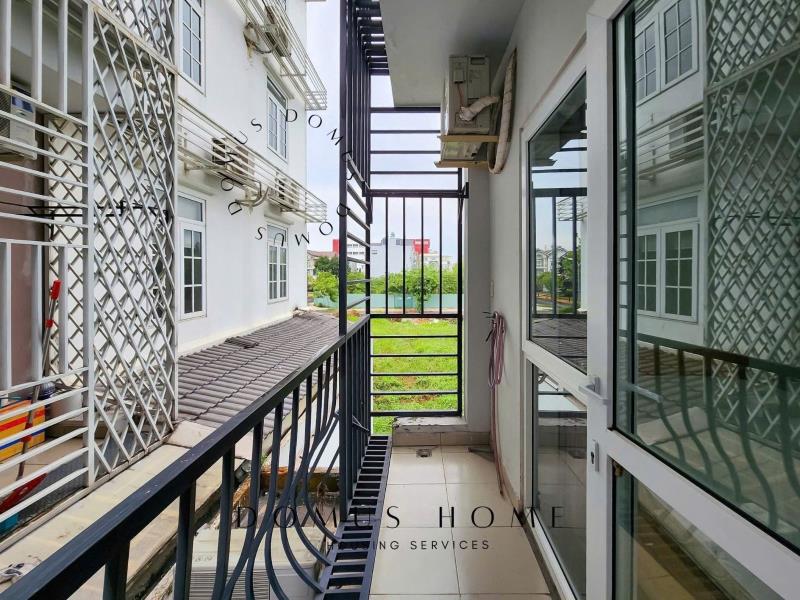Căn hộ ban công kdc ven sông quận 7 full nội thất  - 4