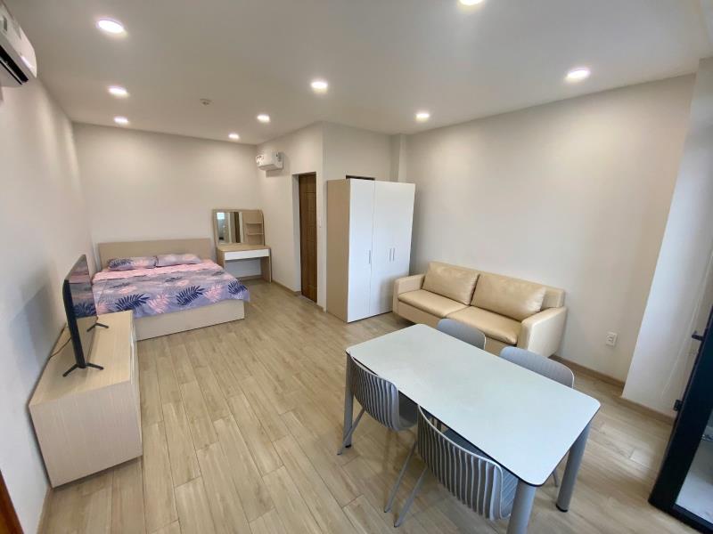 1 phòng ngủ ban công có sofa máy giặt riêng | nơ trang long bình thạnh - 4