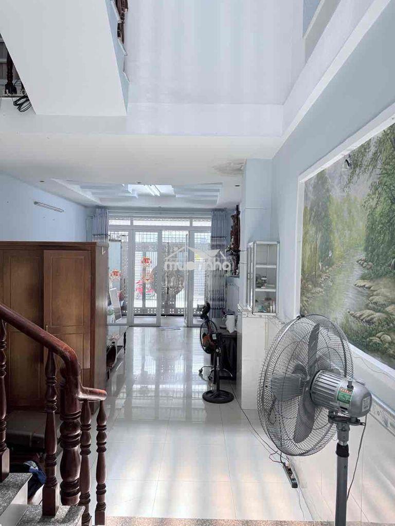 Người nhà định cư mỹ cần bán gấp căn nhà 1/ đường độc lập,tân phú . dt - 3