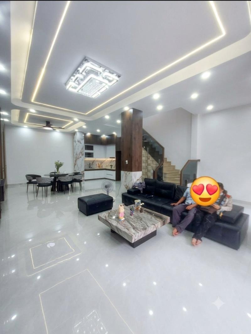 Bán gấp nhà ngay ngã tư bốn xã kề tân phú giáp quận 11 84m2, 3 tầng - 2
