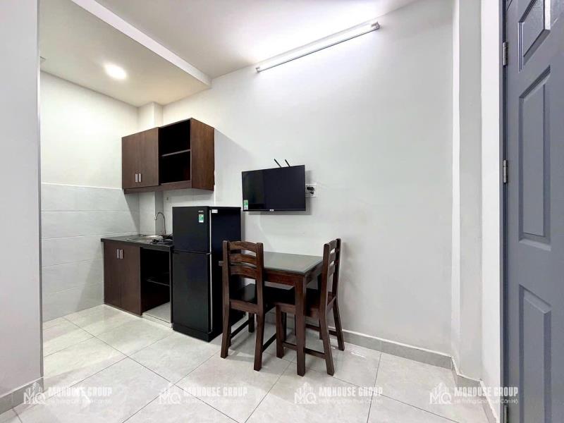 Cho thuê căn hộ mini ngay sân bay, thang máy hầm xe bảo vệ - 3