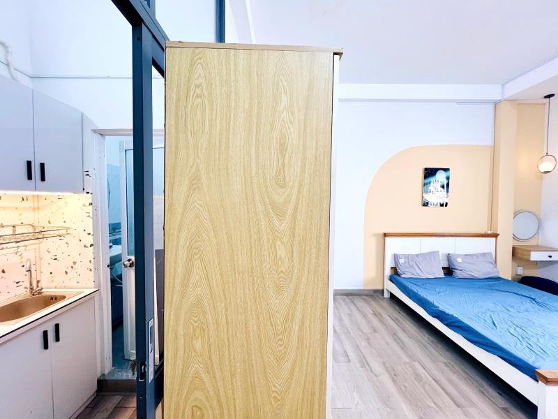 Cho thuê căn hộ full nội thất bancol giáp cộng hoà ,trường chinh,quận trung tâm - 3