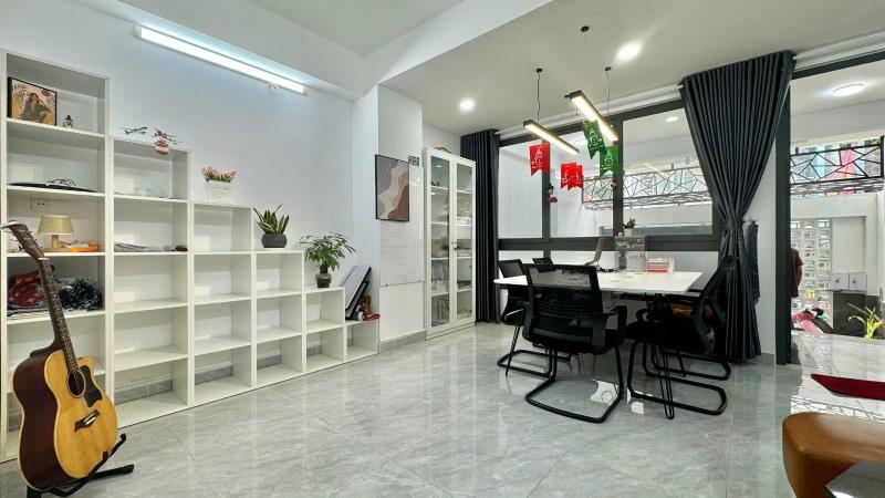 Căn hộ siêu rộng, cửa sổ lớn thoáng mát tại đặng thùy trâm, bình thạnh, giáp gò vấp, thuận tiện đi đh văn lang cs3 & phạm văn đồng 0345658***