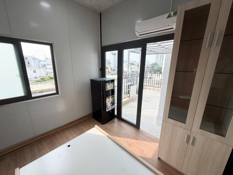 Cho thuê căn hộ 1 phòng ngủ, thanh máy tận phòng gần ngã tư hàng xanh quận bình thạnh - 3