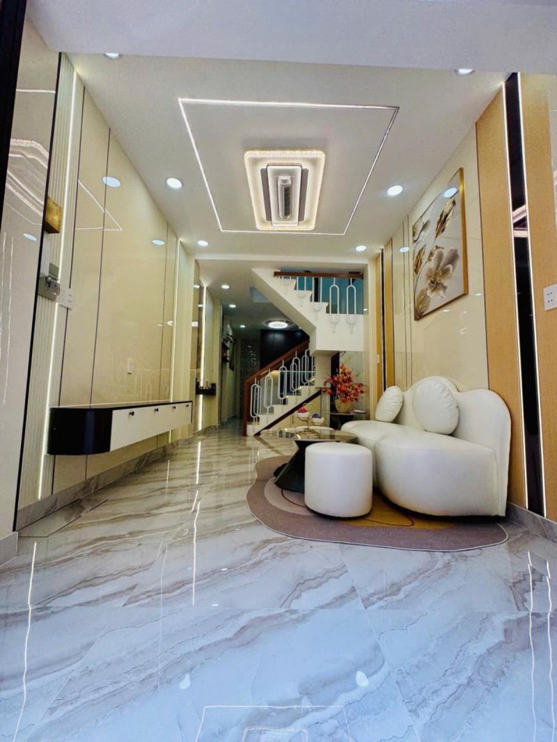 Nhà mới full nội thất - ko lỗi - ko quy hoạch - dạ nam - nhỉnh 5 tỷ