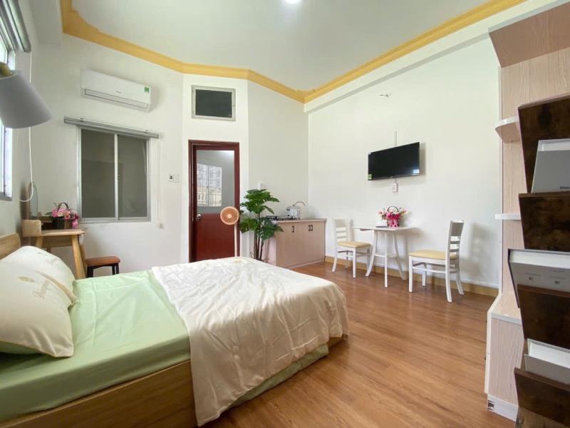 🏡 Cho thuê căn hộ ngay trịnh đình trọng – tân phú  📍 vị trí thuận tiện, khu dân cư an ninh, dễ dàng di chuyển đến các quận trung tâm.  ✨ thông tin căn hộ:  * 🛏️ không gian rộng rãi, thoải mái * 🛋️ - 2