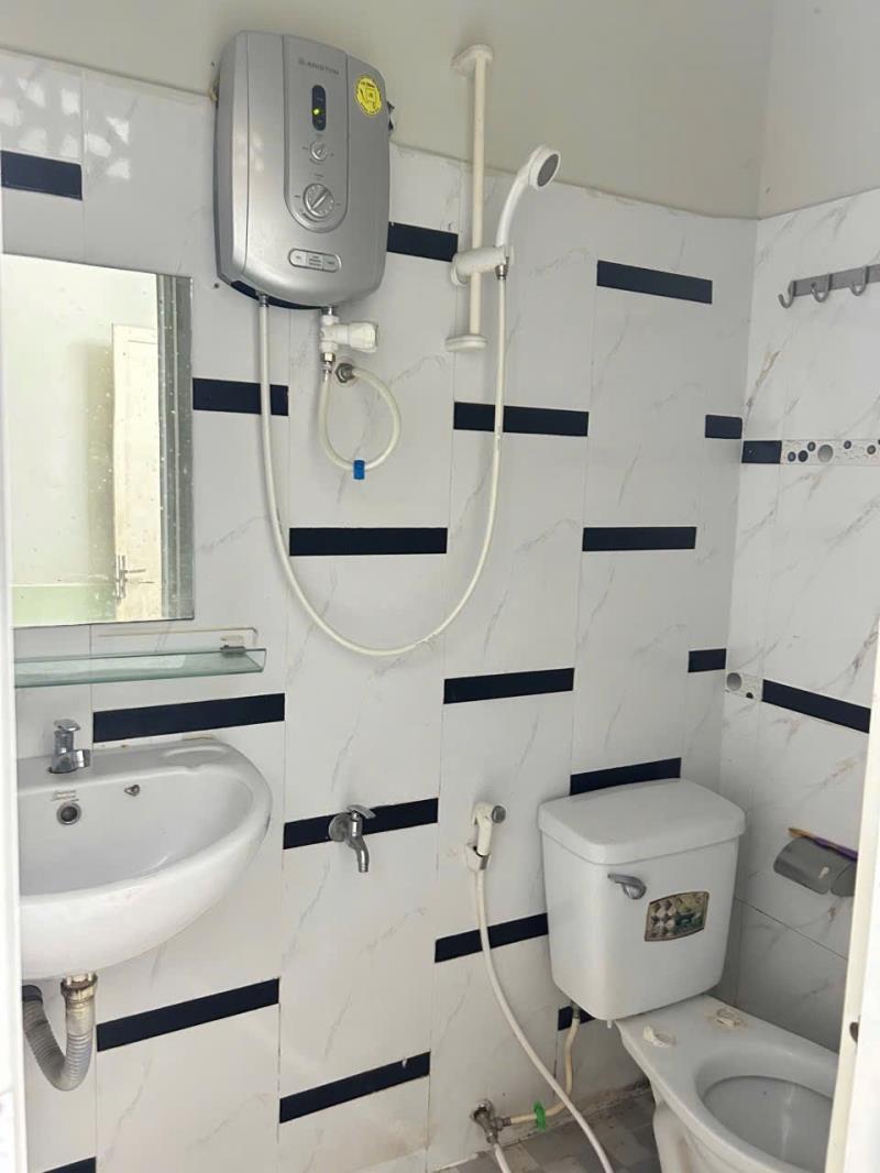 3tr3 sát ngay quận một full nội thất đến ngay và luôn - 3