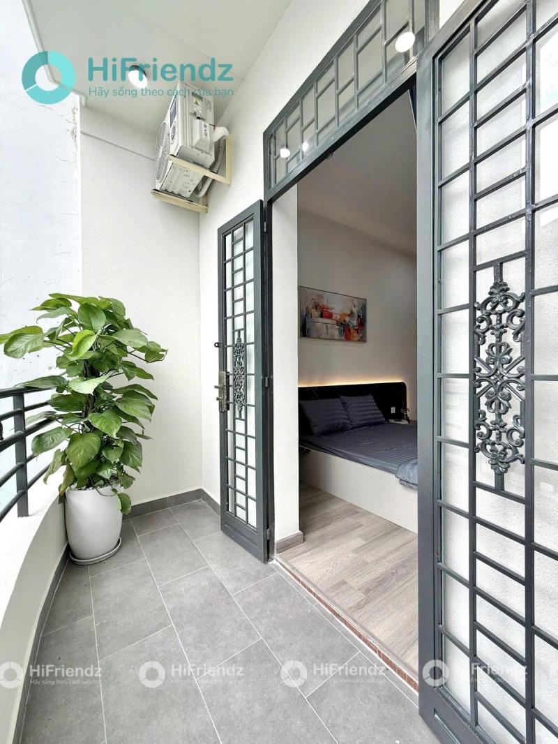Cho thuê căn hộ ban công siêu thoáng full nội thất ngay khu phan xích long tại phan đăng lưu thuận tiện di chuyển sang bình thạnh - 3