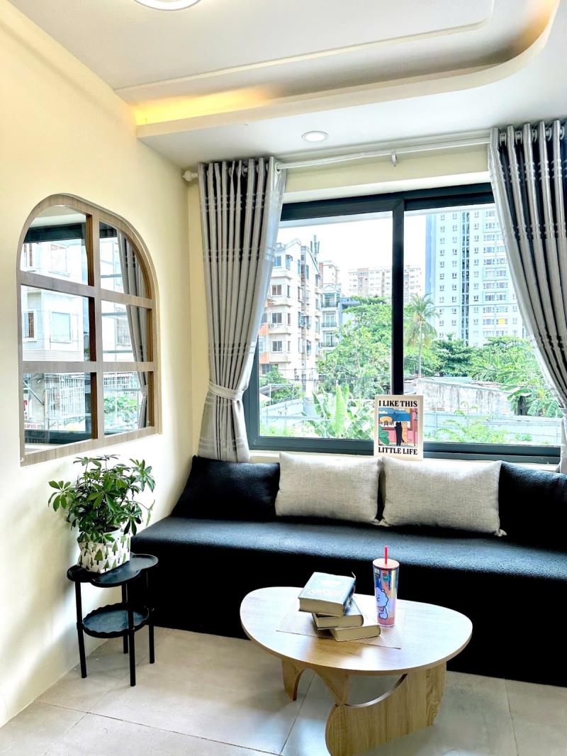 Thuê ngay căn hộ 1pn ngủ 40m2 rộng thoáng full nội thất hiện đại - an ninh cao - thuận tiện di chuyển - 4