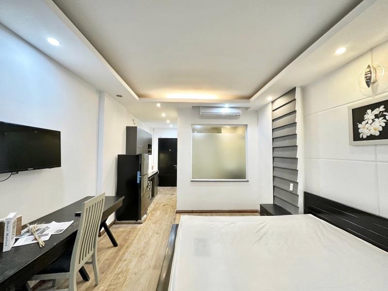 Cho thuê căn hộ xô viết nghê tĩnh hàng xanh - full nội thất tách bếp máy giặt riêng có cửa sổ - tiện di chuyển quận 1 , quận 2 - 2
