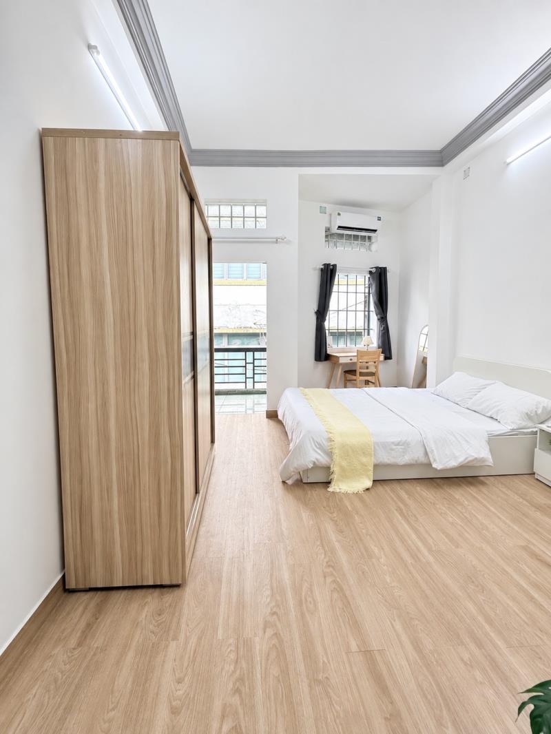Cho thuê căn hộ ban công, full nội thất – 38m² – lê quang định, bình thạnh – gần chợ bà chiểu, cầu bông, quận 1