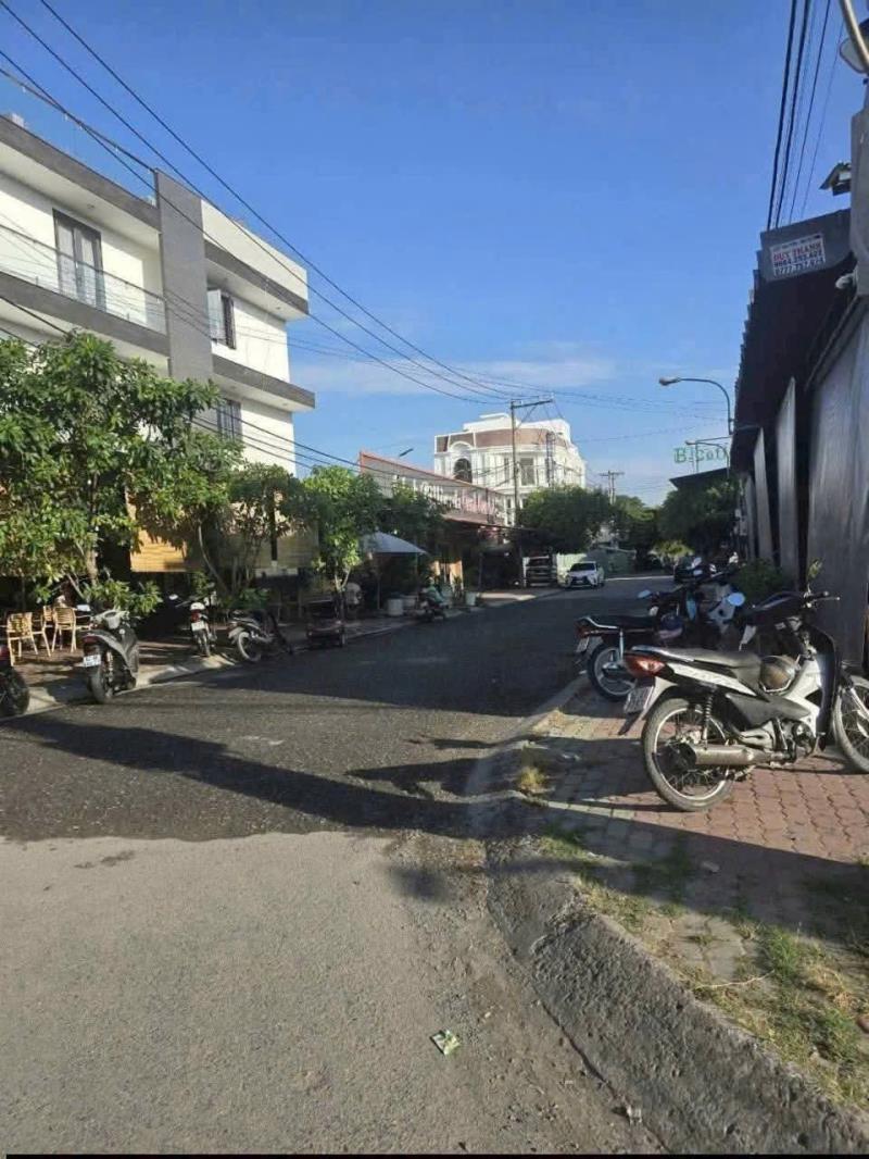 Bán nhà cấp 4 kdc gò đen, vị trí kinh doanh đắc địa dt 142m2 full thổ giá 3,3 tỷ