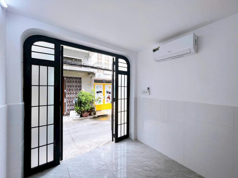 Cho thuê phòng mặt tiền hẻm lê đức thọ, vừa ở vừa kinh doanh - 2