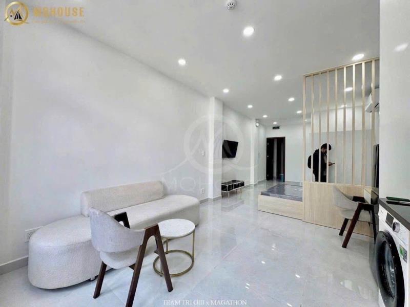 Cho thuê studio ban công 35m2 có máy giặt riêng - ngay ga metro tân cảng - nguyễn văn thương - 3