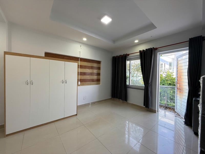 Cho thuê phòng trọ sinh viên tại cách mạng tháng 8, quận 10 - gần dh hoa sen, vlu, ueh, bku - 3
