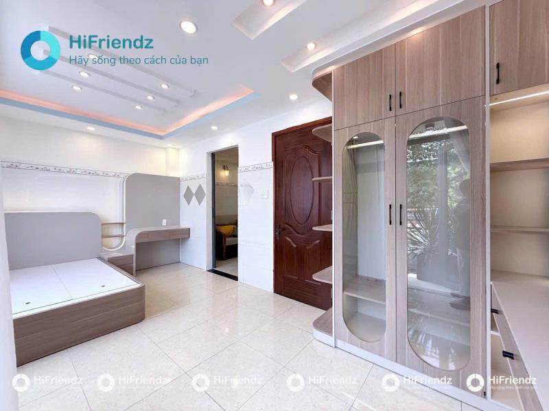 Căn hộ 2pn tách bếp sang trọng - 2