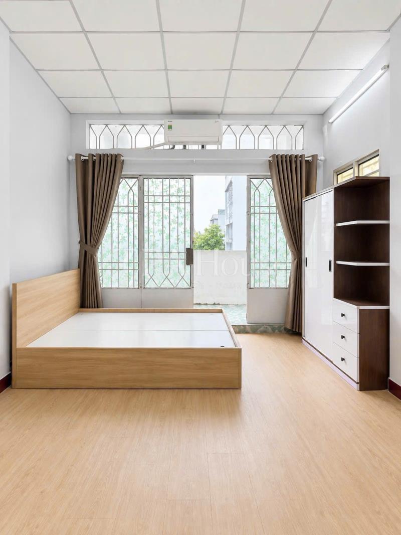 Cho thuê căn hộ có ban công rộng và cửa sổ thoáng mát full nội thất đường xô viết nghệ tĩnh quận bình thạnh, sát quận 1 - 3
