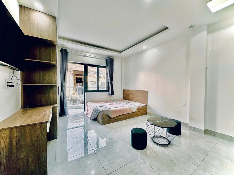 Cho thuê căn hộ có máy giặt riêng - cửa sổ - giáp q1 - ngã tư hàng xanh - bình thạnh - 3