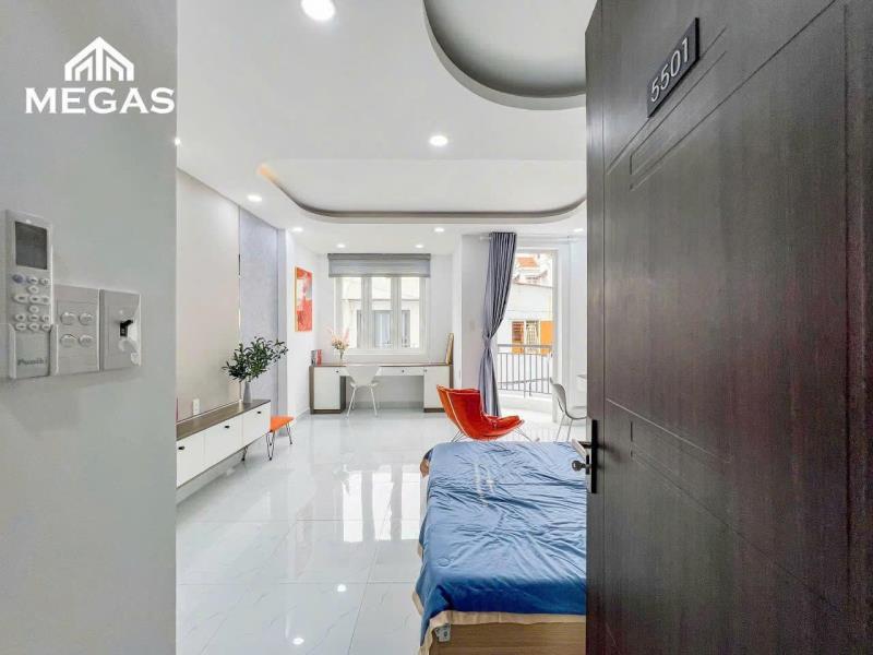 Căn hộ 35m2 ban công siêu thoáng ở q1, ngay sát cầu bông, chợ bà chiểu - 2