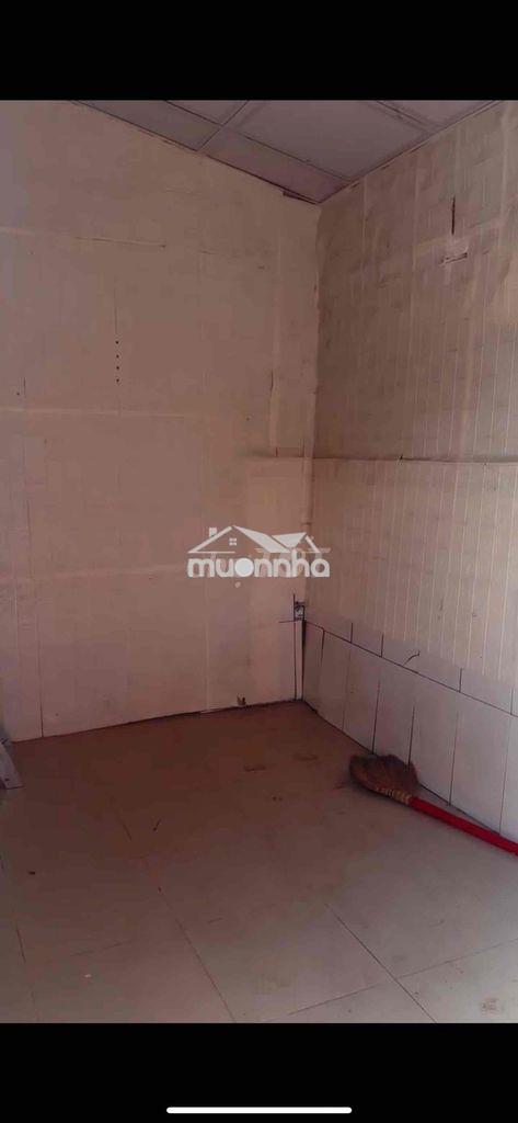Thuê nhà hậu giang,q6, 20m2, 1gác1wc, 💰2,7triệu, sạch sẽ - 3